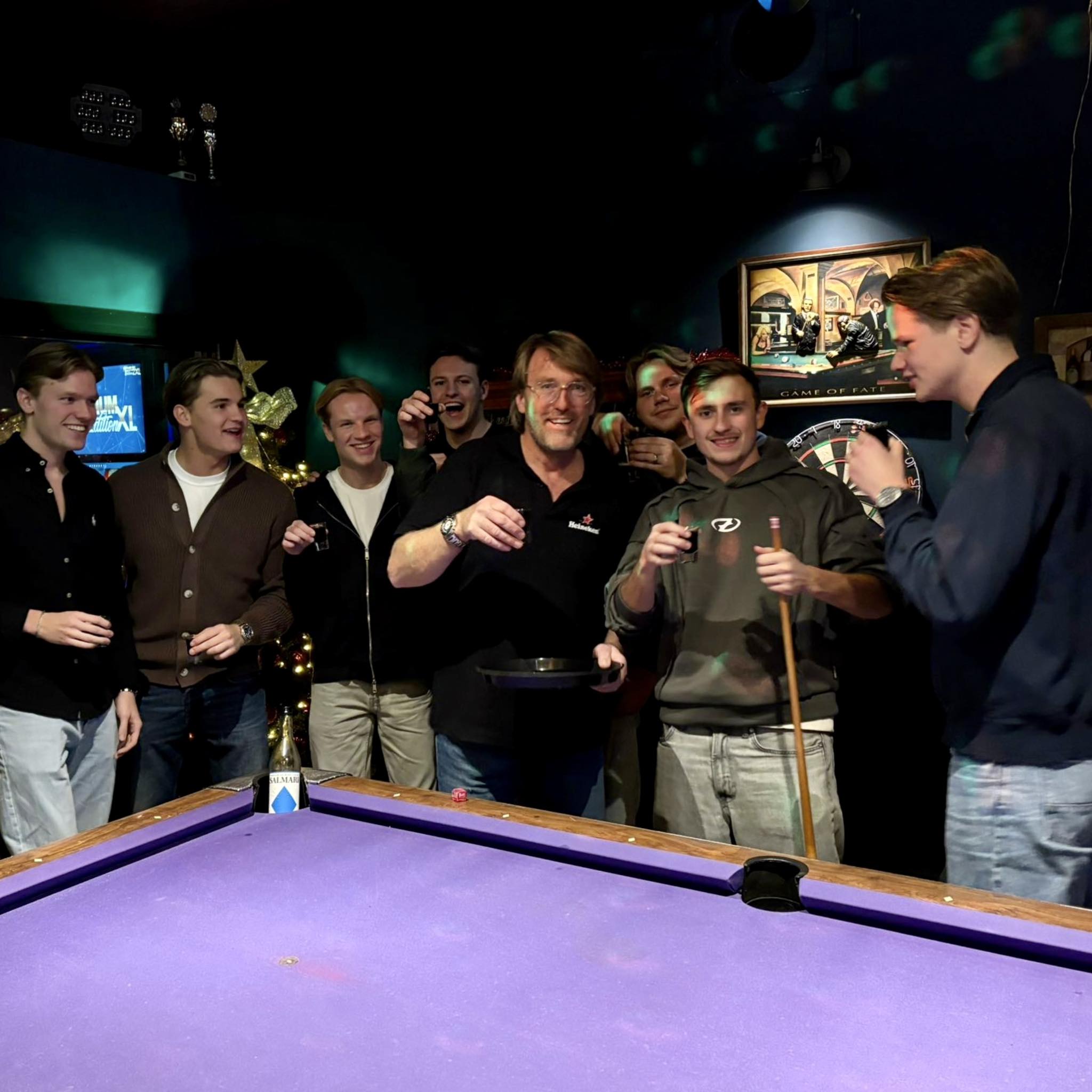 Sfeer aan de bar van Café 't Centrum